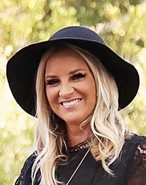 Team-Ward-Real-Estate-KIRA-GREWE